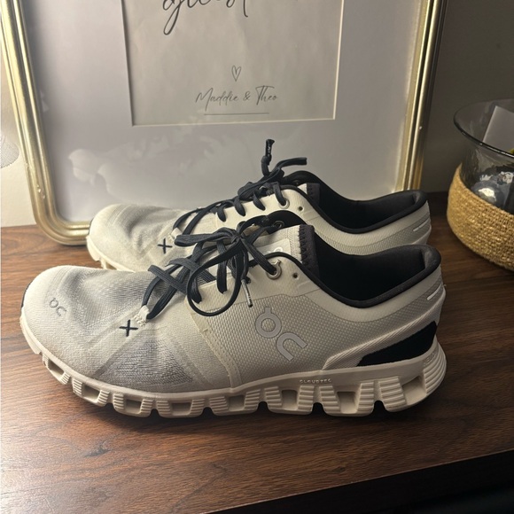 On Running Cream and Black Sneakers - Picture 3 of 7